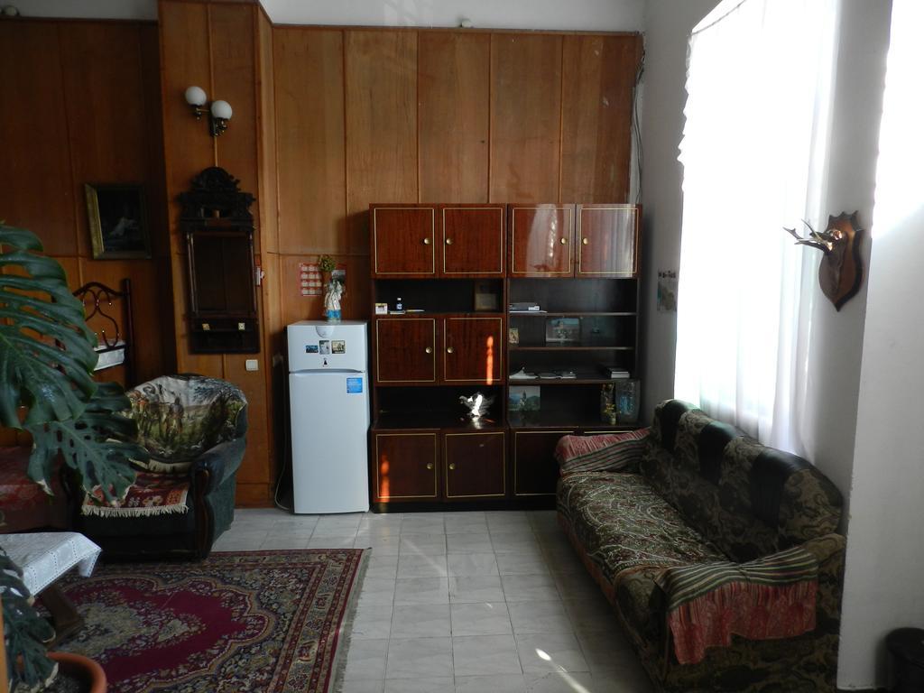 Apartment Retro Tbilisi Eksteriør billede