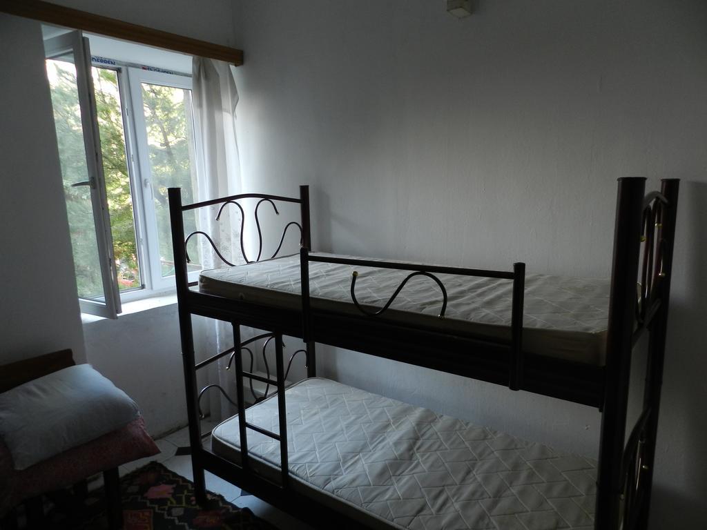Apartment Retro Tbilisi Eksteriør billede