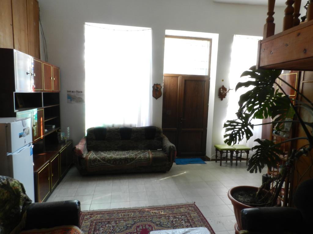 Apartment Retro Tbilisi Eksteriør billede